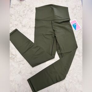 FLEO 25” inseam SUPER HIGH leggings, olive green, MUSE fabric, medium NWT